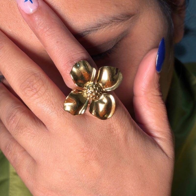Midnight Daisy Ring