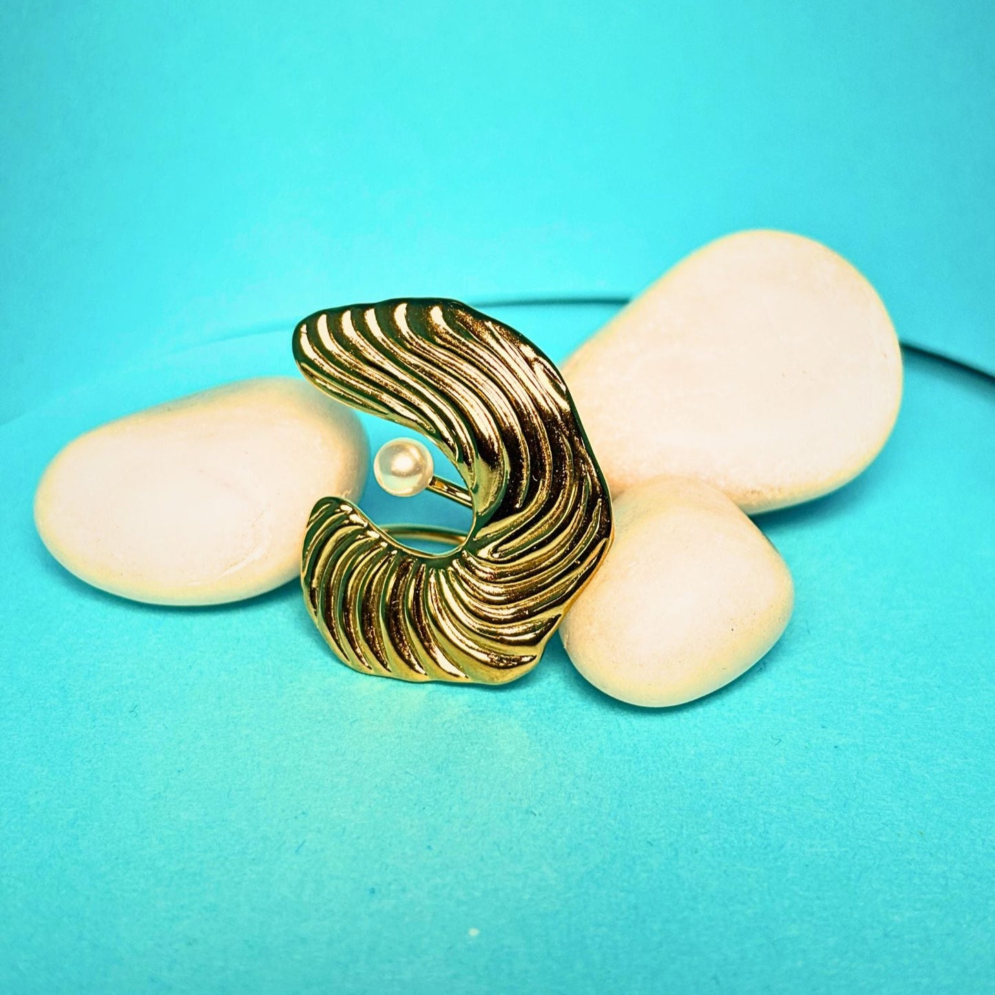 Pearl Swirl Ring