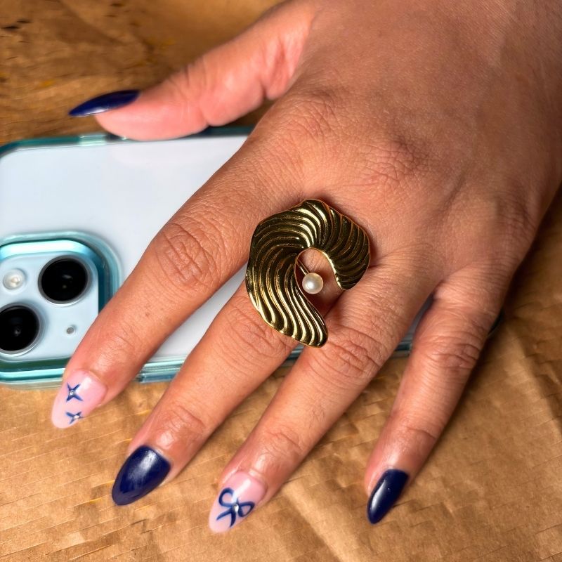 Pearl Swirl Ring