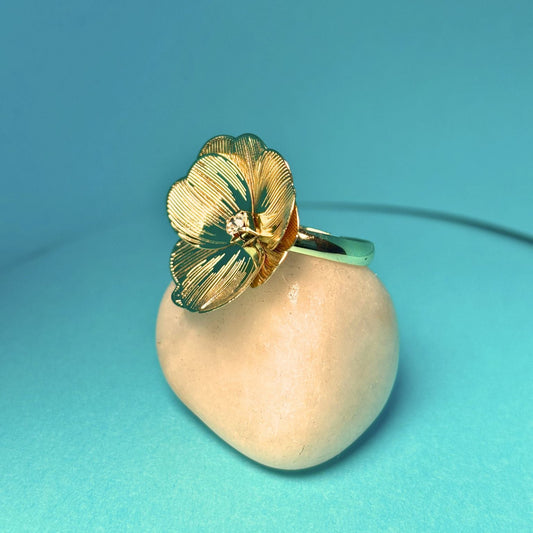 Golden Heartbloom Ring