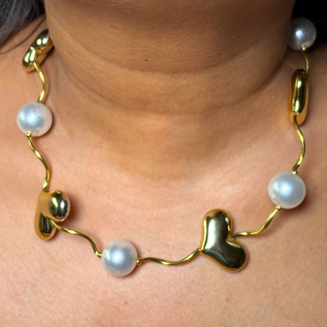 Ishq & Pearl Choker