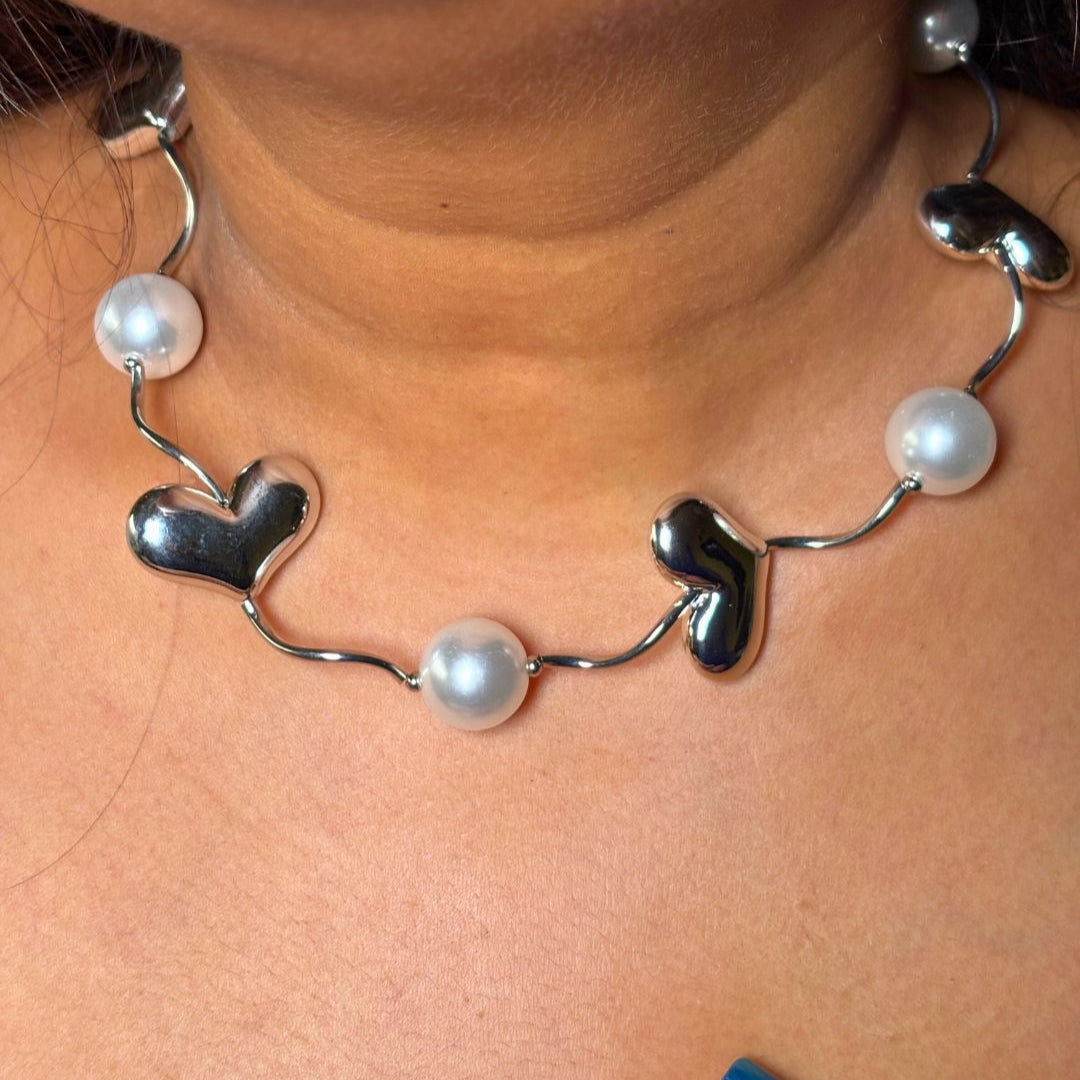 Ishq & Pearl Choker