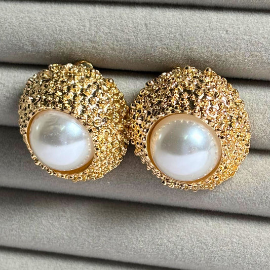 Moti Mudra Earring