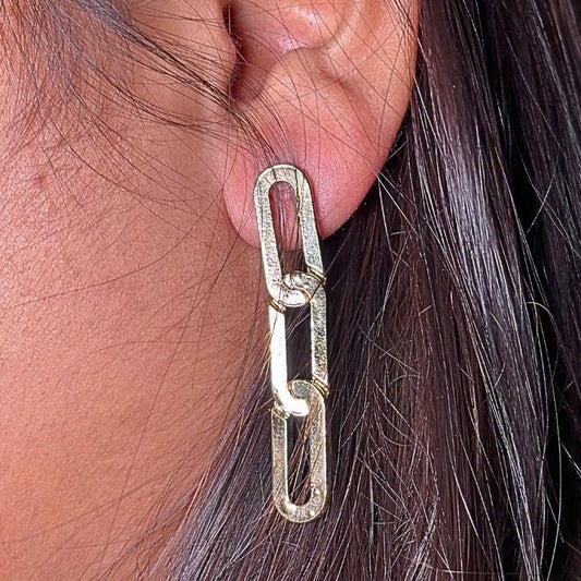 Stay Connected Earring