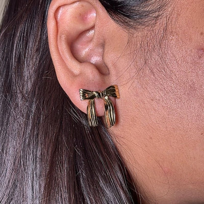 Call Me Bow Small Earring